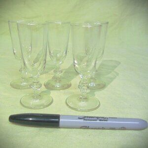 VTG CORDIAL 5 GLASSES STEMMED WITH FANCY STEM CLEAR GLASS